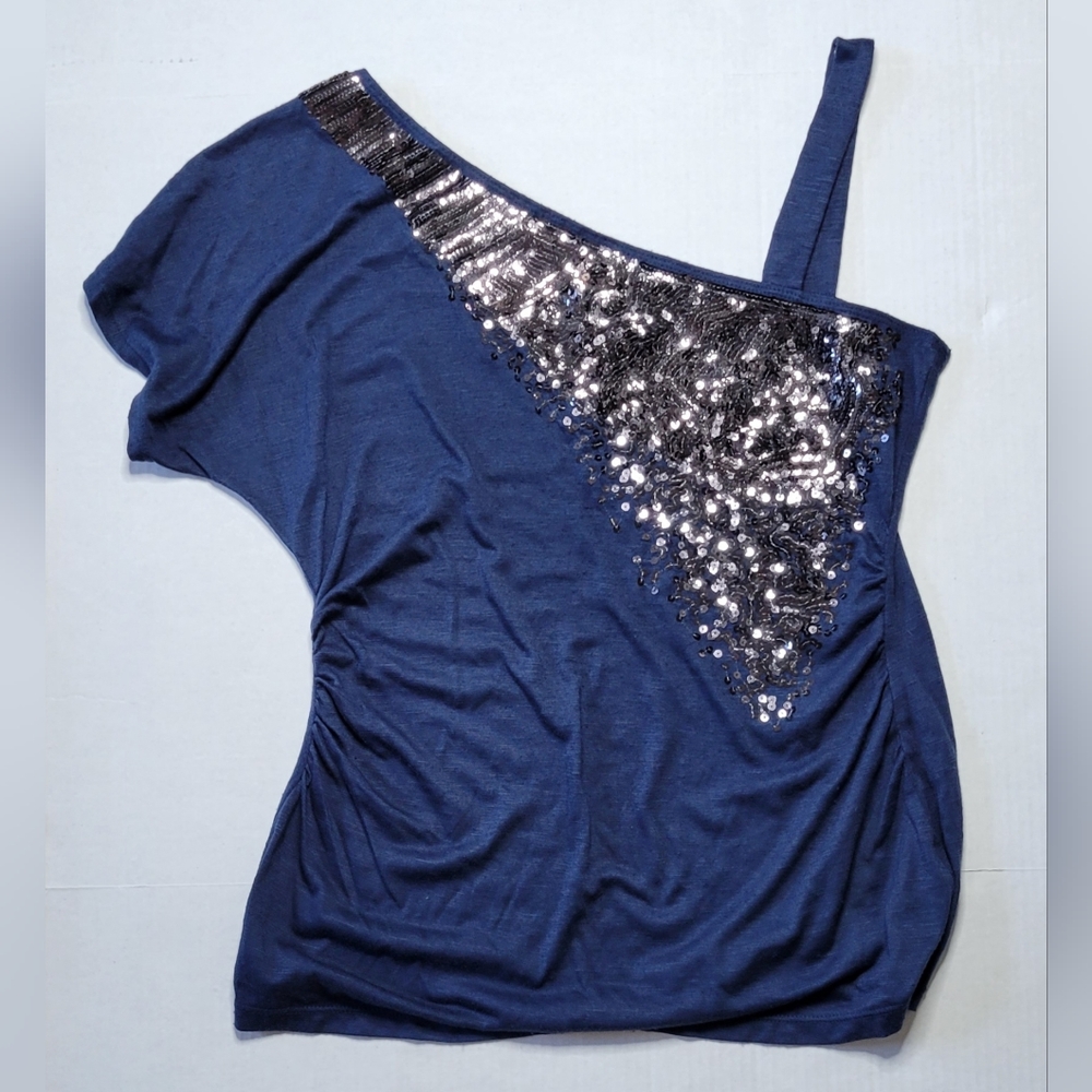 One Shoulder Top